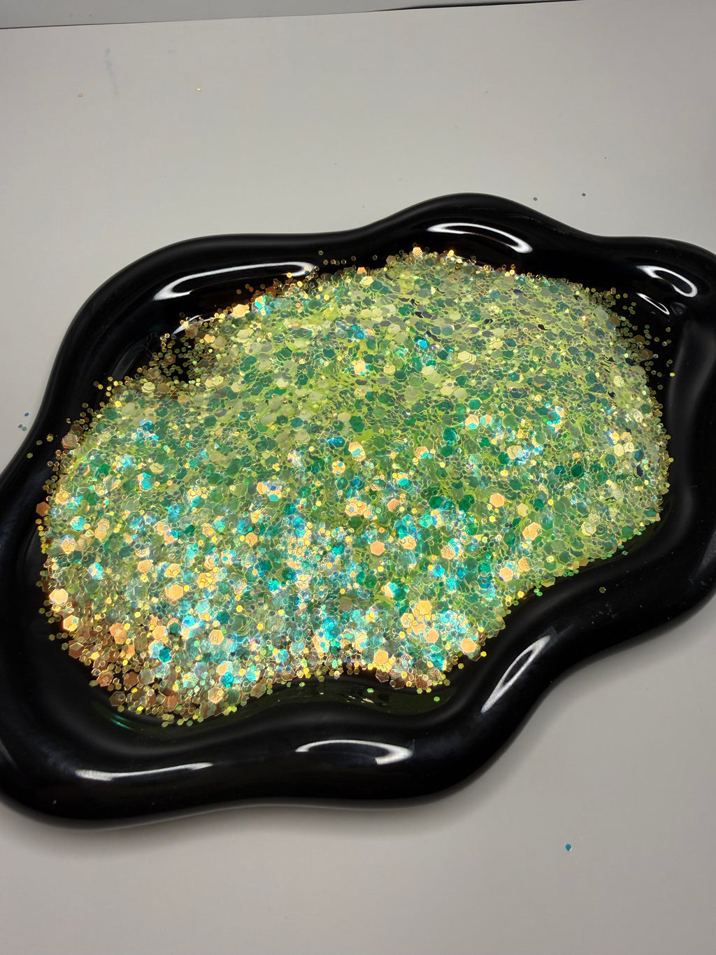 Tiana - Chunky Iridescent